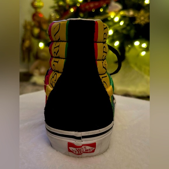 VANS Sk8 Hi Top Espiritu Sneakers Mens
Size 8.5 - Picture 5 of 7